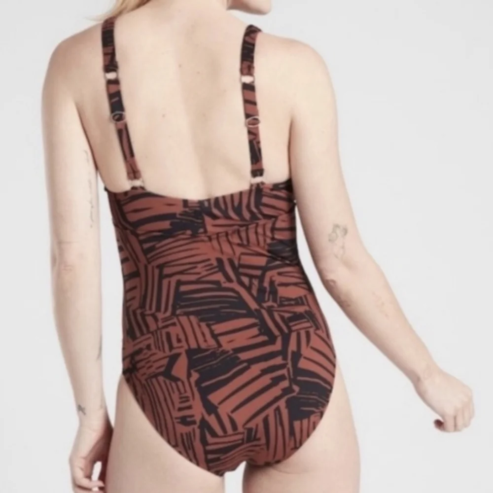 Athleta Sculpted Sienna One Piece